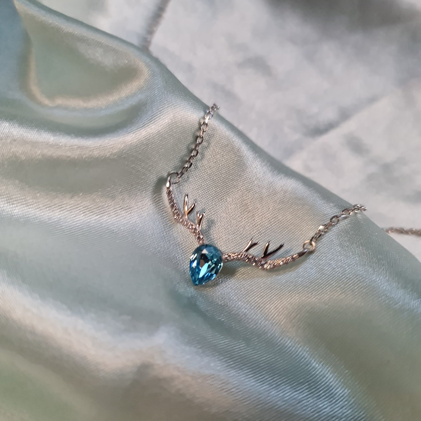 925 Italian Silver Ghazal Necklace with zircon stone - Sky Blue